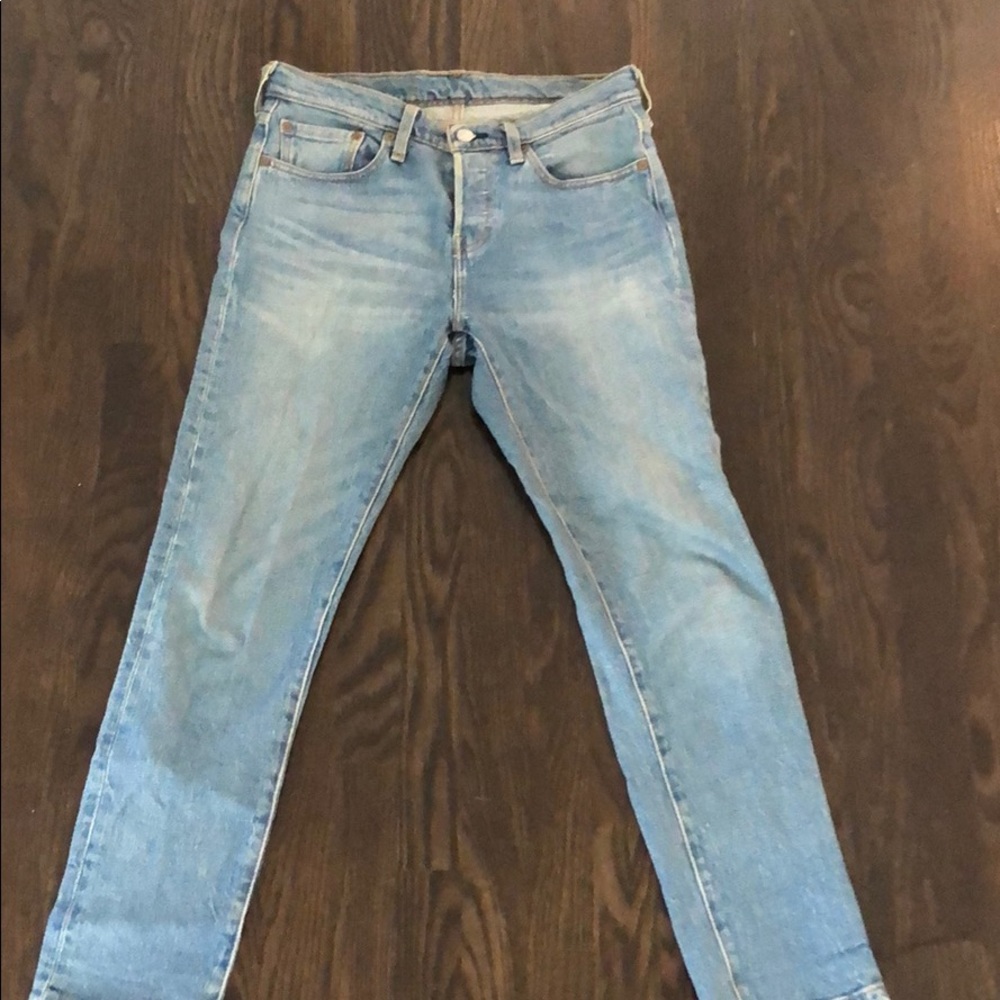 Levi jeans